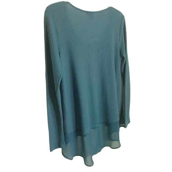 Sun & Shadow Top Women's Size M Blue Long sleeve Popover Knit chiffon hem - Picture 9 of 10